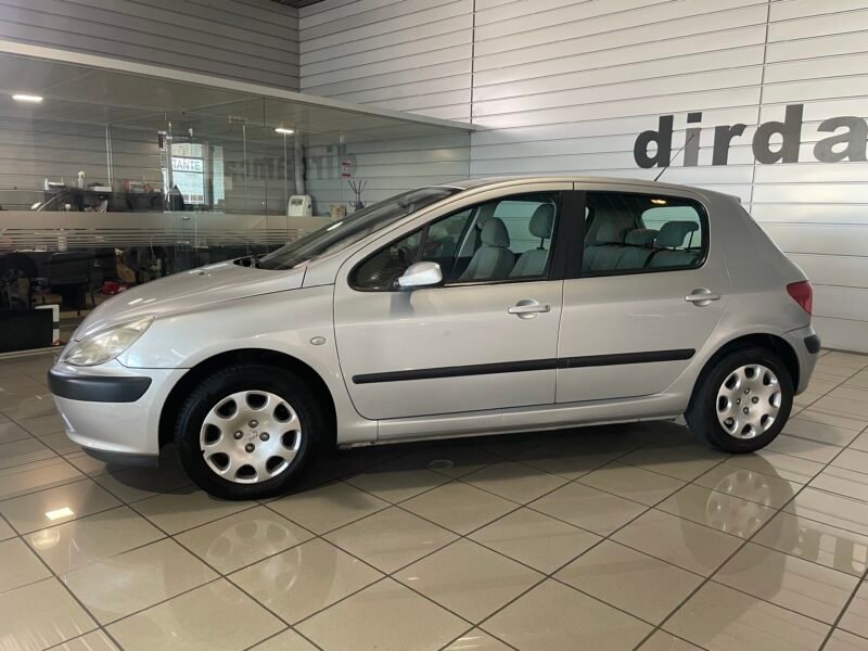 PEUGEOT 307 1.6