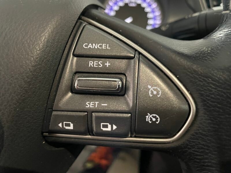 INFINITI Q50 2.2d PREMIUM AUTO