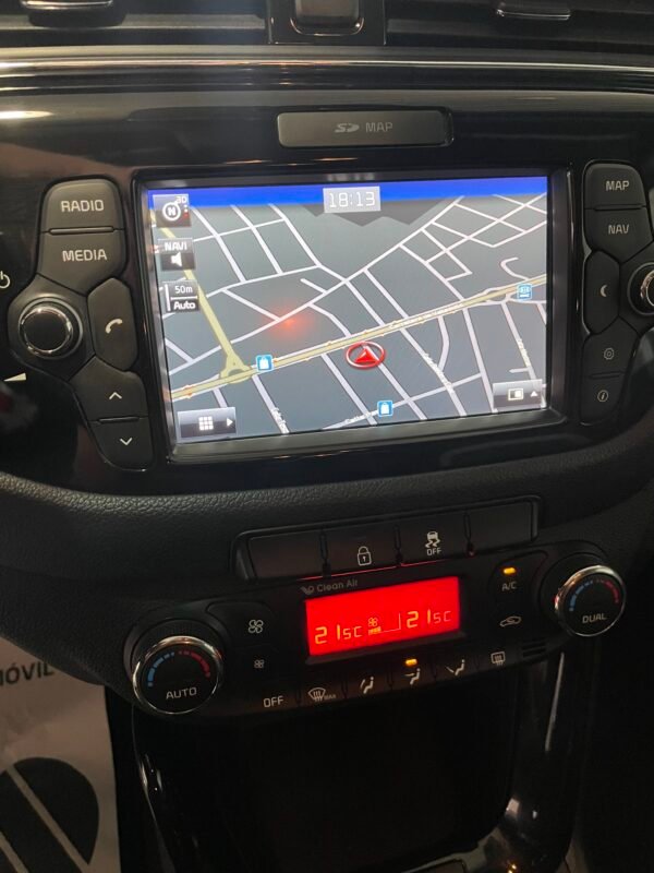 KIA ceed 1.6 CRDI EURO UEFA 2016