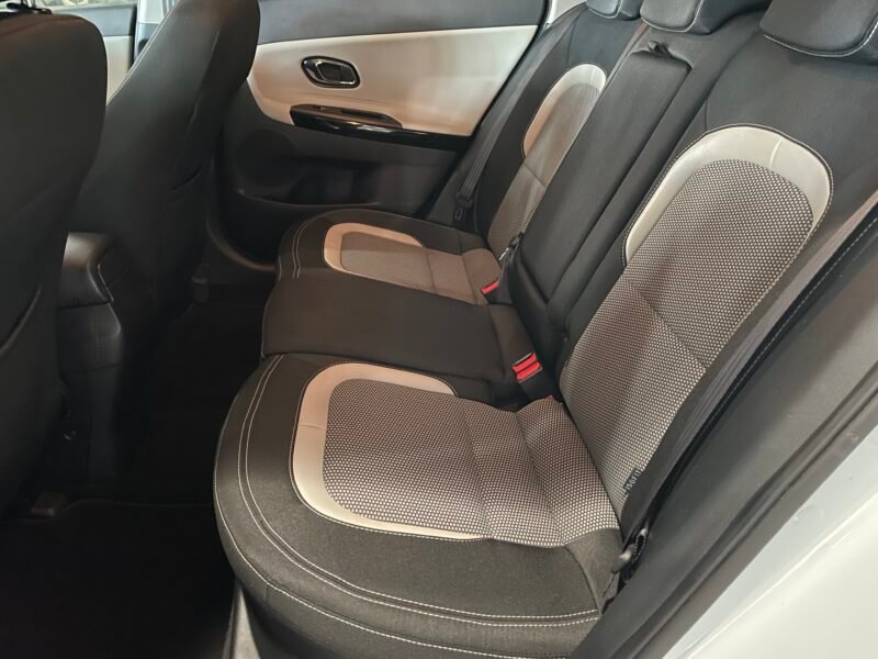 KIA ceed 1.6 CRDI EURO UEFA 2016