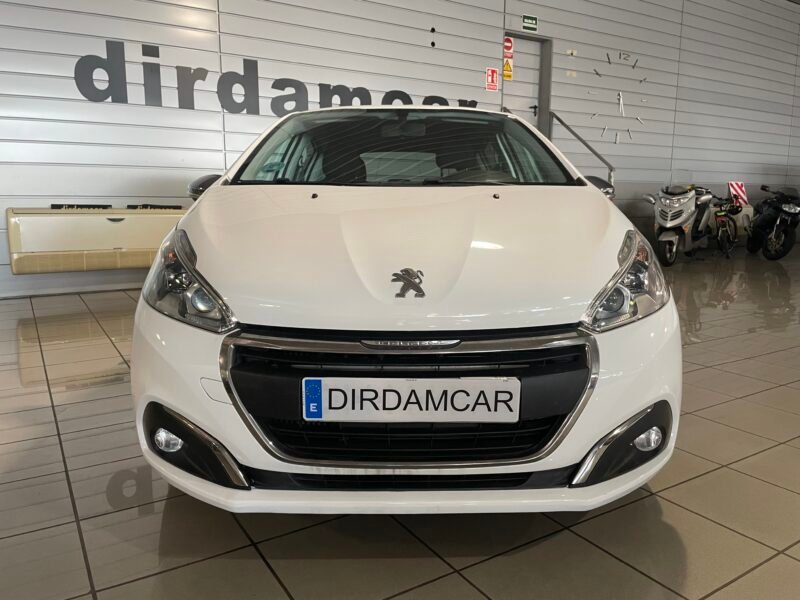 PEUGEOT 208 1.6 HDI STYLE