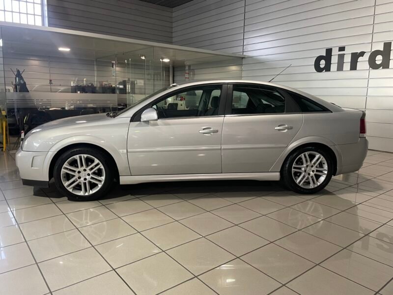 OPEL VECTRA 1.8 GTS