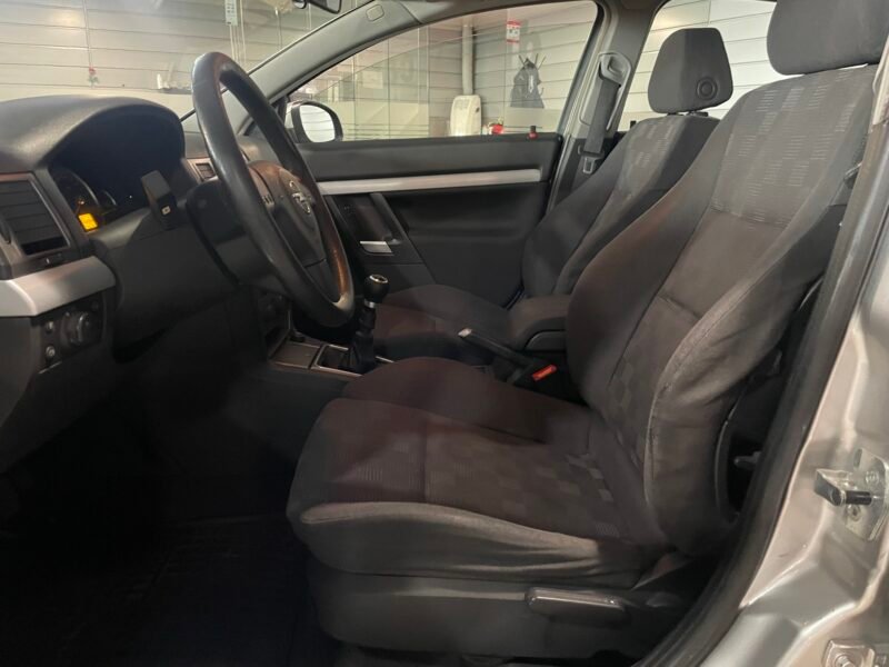 OPEL VECTRA 1.8 GTS