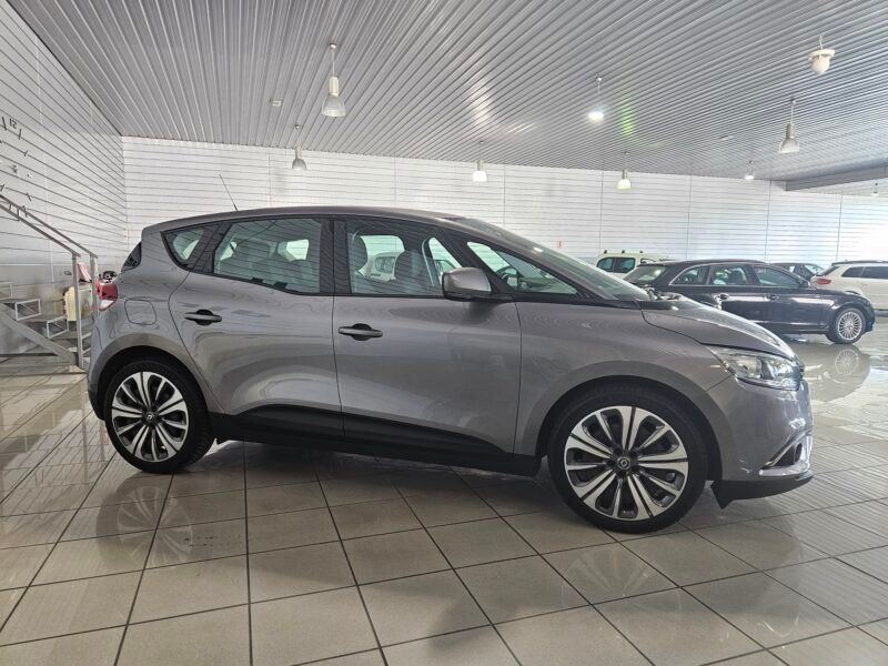 RENAULT SCENIC 1.5 DCI