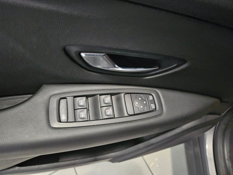 RENAULT SCENIC 1.5 DCI