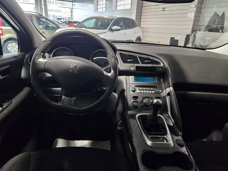 PEUGEOT 3008 1.6 hdi