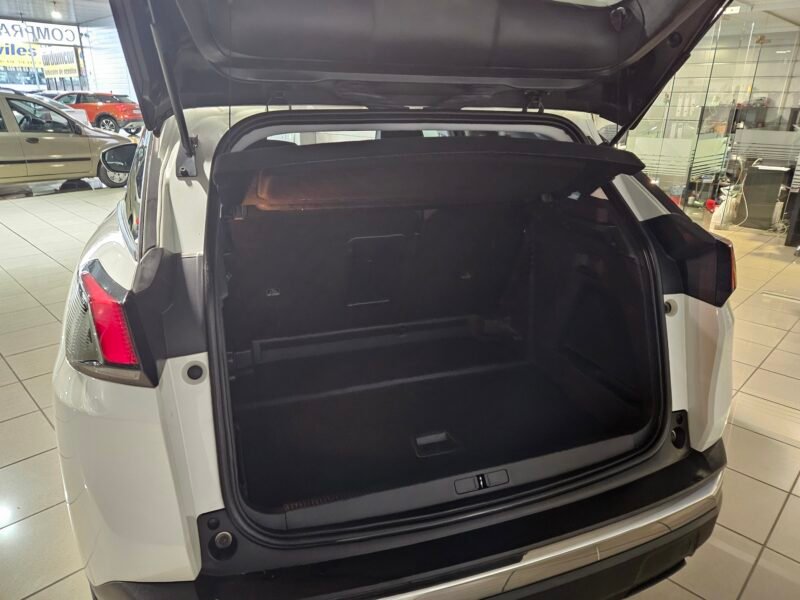 PEUGEOT 3008 1.5 HDI ALLURE 130CV