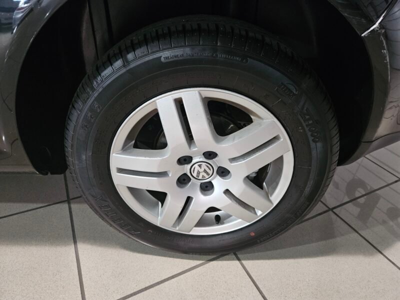 VOLKSWAGEN Golf 1.6 CONCEPLINE