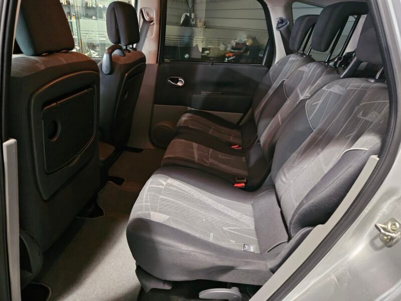 RENAULT GRAND SCENIC 1.9 DCI