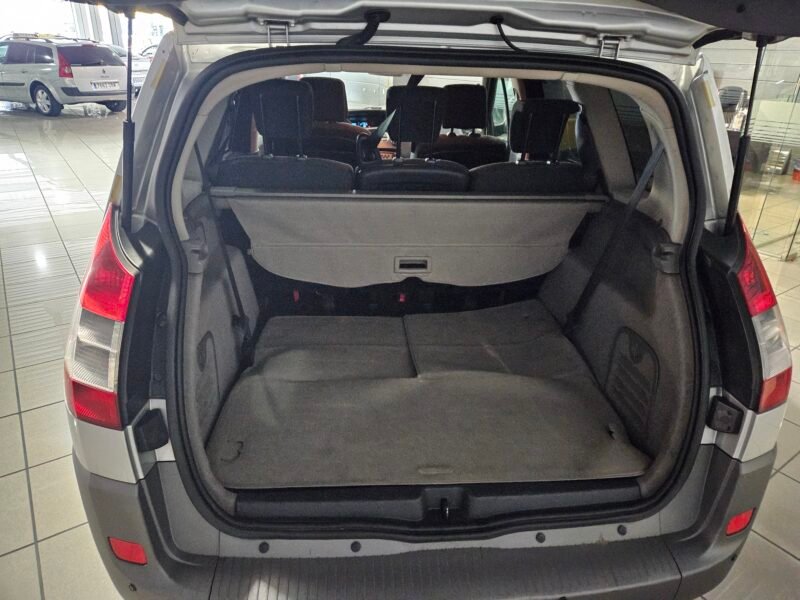 RENAULT GRAND SCENIC 1.9 DCI