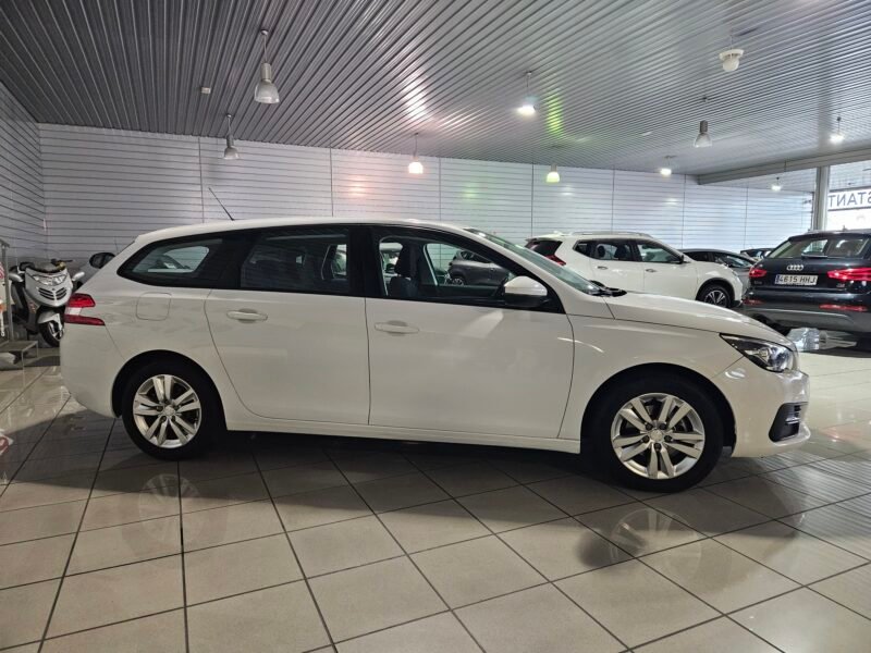 PEUGEOT 308 SW 1.5 HDI 130