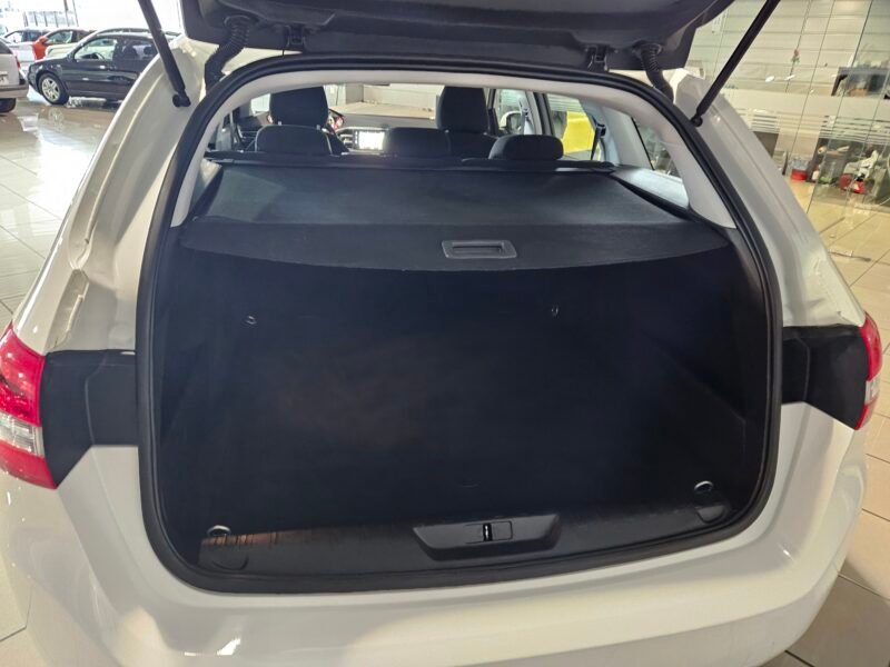 PEUGEOT 308 SW 1.5 HDI 130