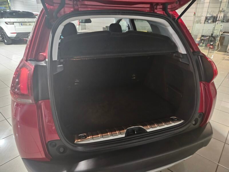 PEUGEOT 2008 1.5 HDI S&S ALLUURE