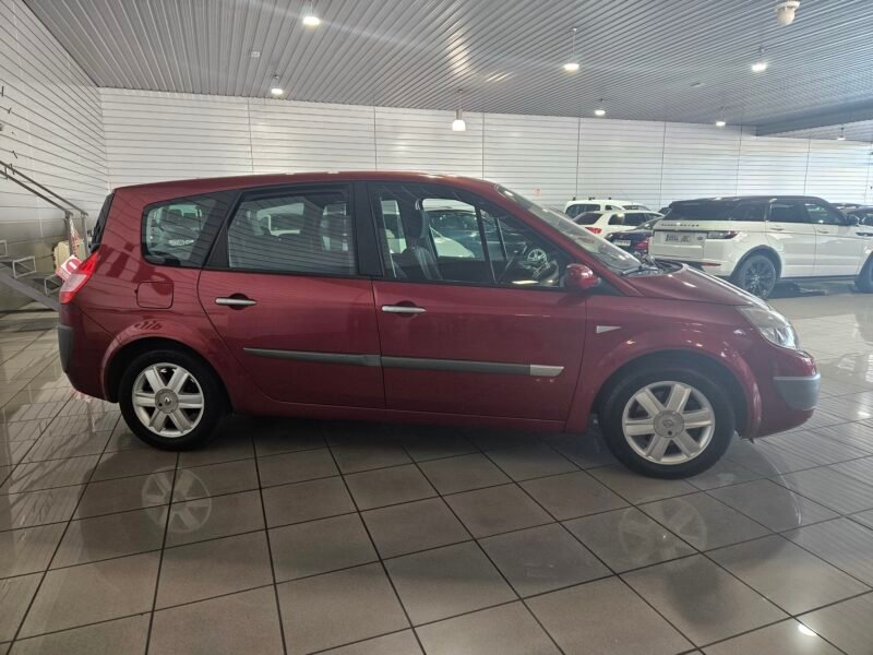 RENAULT GRAND SCENIC 1.9 DCI DYNAMIC