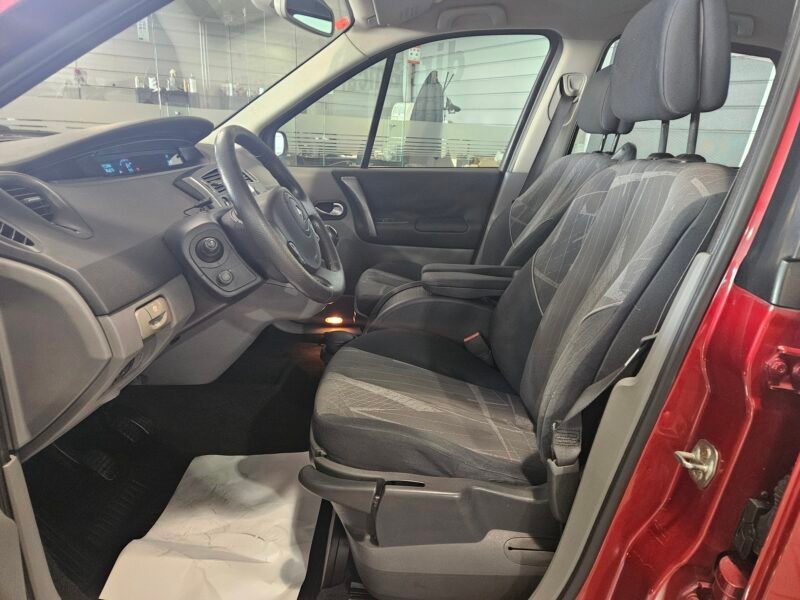 RENAULT GRAND SCENIC 1.9 DCI DYNAMIC