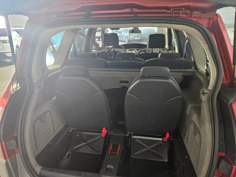 RENAULT GRAND SCENIC 1.9 DCI DYNAMIC