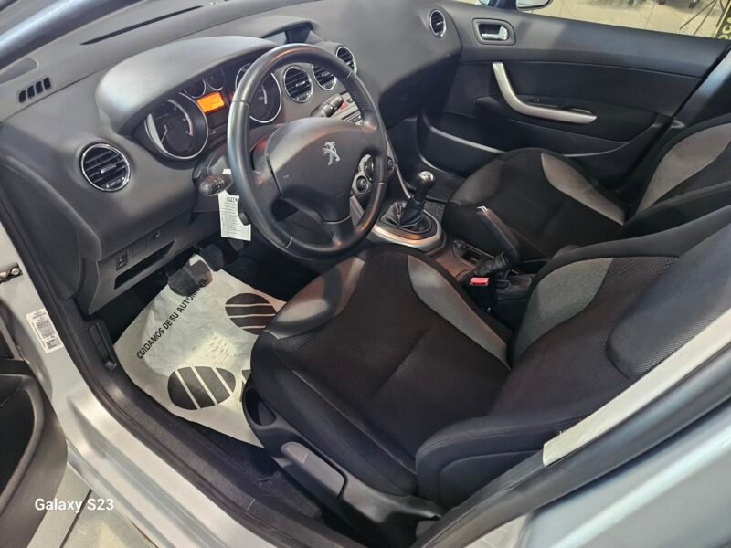 PEUGEOT 308 1.6 VTi 120cv Premier 5p.