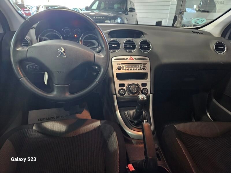 PEUGEOT 308 1.6 VTi 120cv Premier 5p.