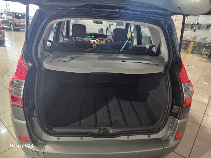 RENAULT SCENIC 1.9 DCI 130 AUTO