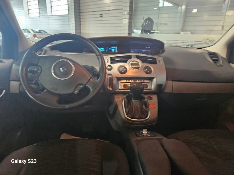 RENAULT SCENIC 1.9 DCI 130 AUTO