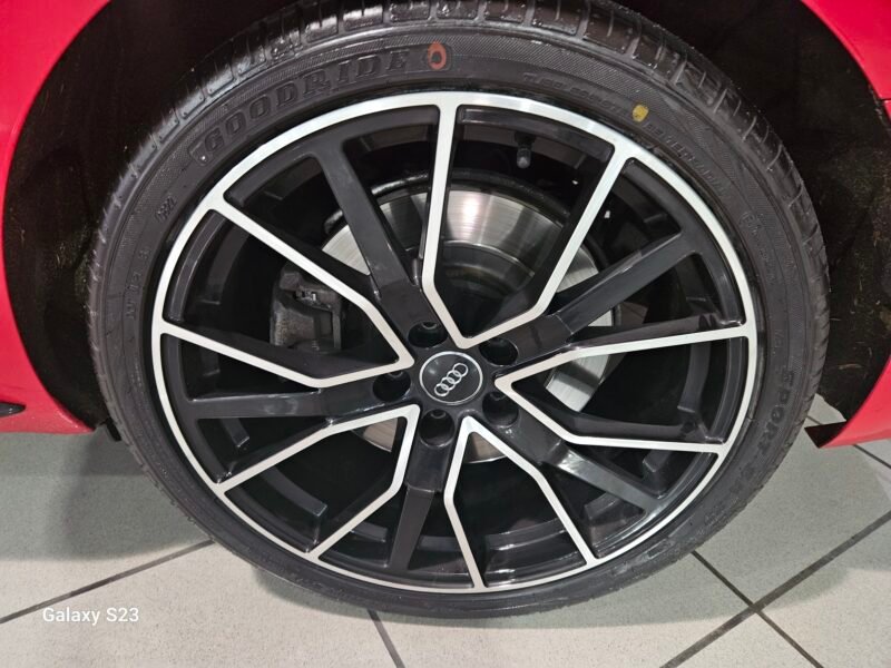 AUDI A4 Avant 50 TDI