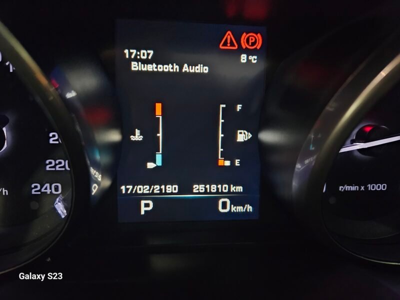 LAND-ROVER RANGE ROVER SPORT 3.0 SDV6 HSE 292