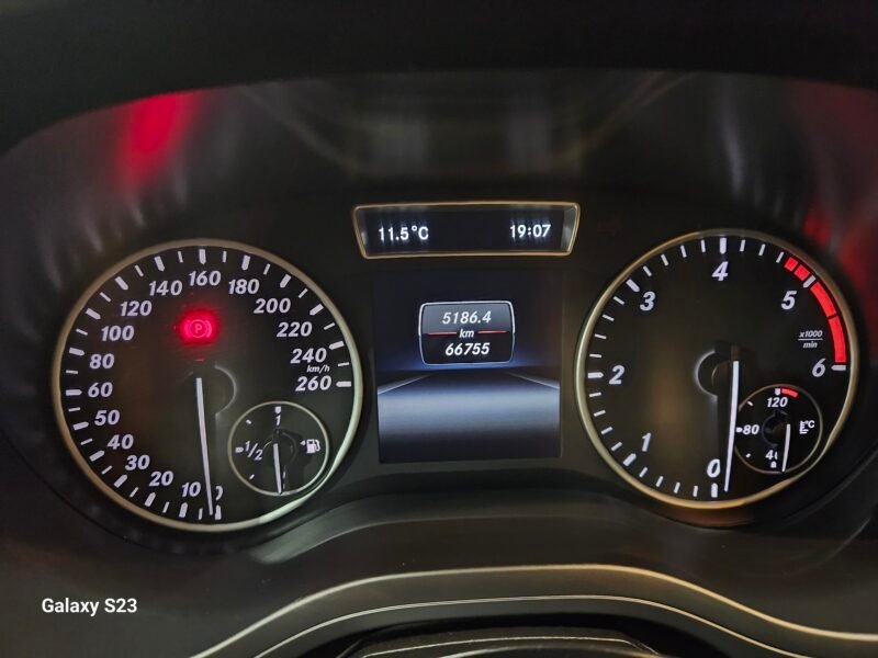 MERCEDES CLASE B 180CDI