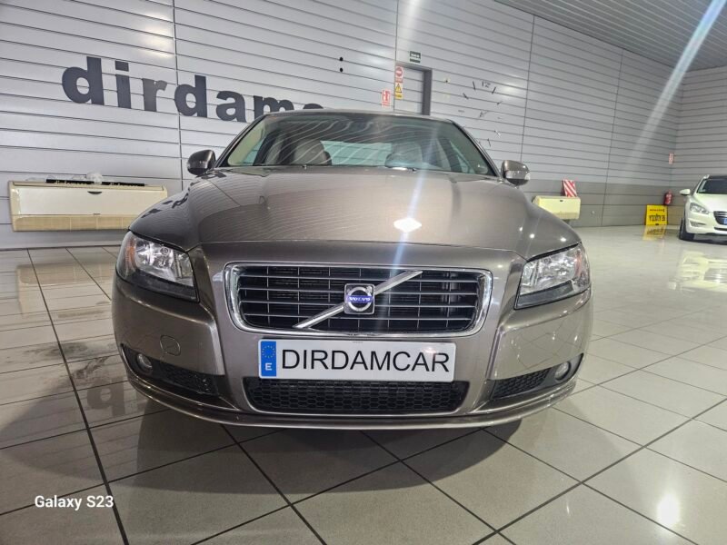 VOLVO S80 2.4D