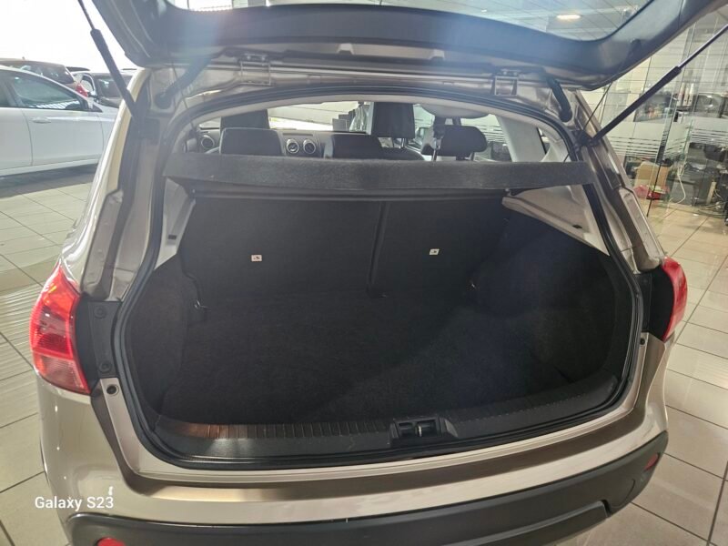 NISSAN QASHQAI 2.0i acenta