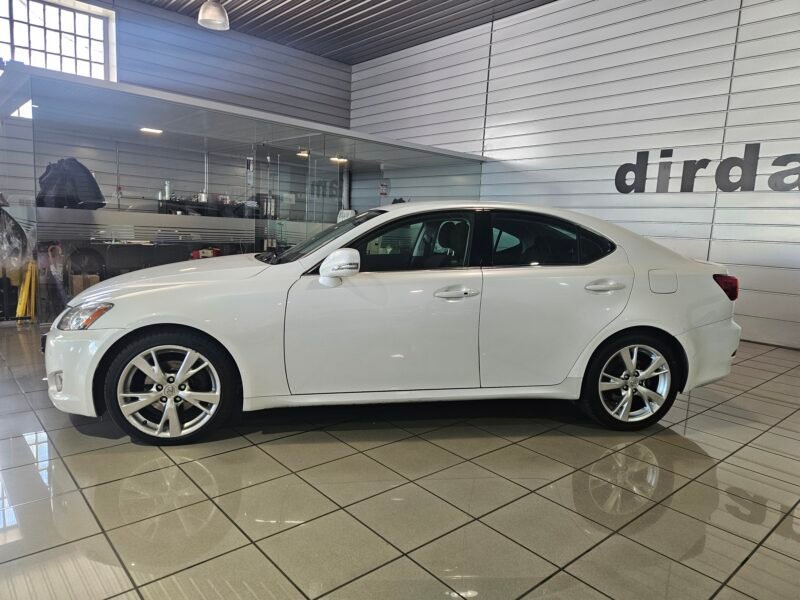 LEXUS IS220 SPORT