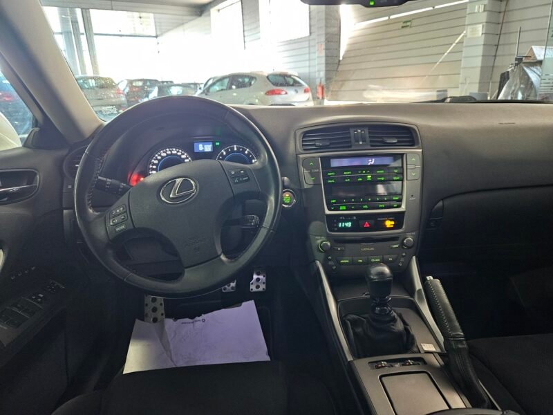 LEXUS IS220 SPORT