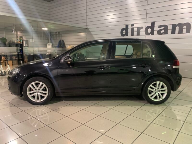VOLKSWAGEN Golf 1.4 TSI SPORT