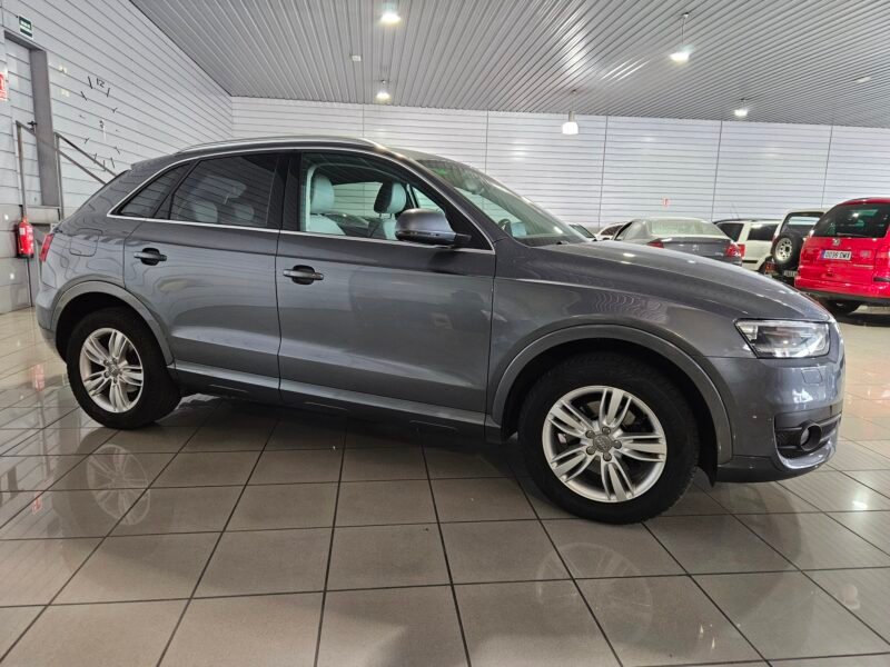 AUDI Q3 2.0 TDI AMBITION
