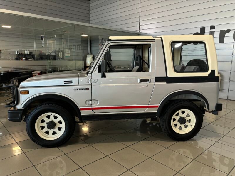 SUZUKI SANTANA SAMURAI SAMURAI S4 413