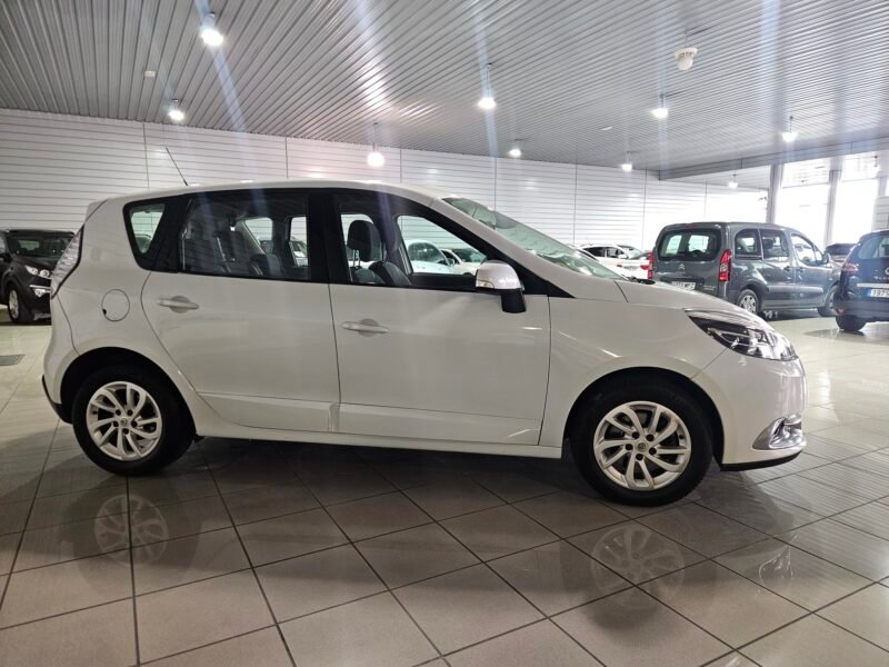 RENAULT SCCENIC 1.5 DCI 110