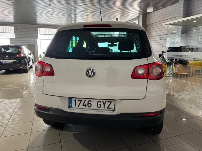 VOLKSWAGEN Tiguan 2.0tdi 140cv DSG 4M