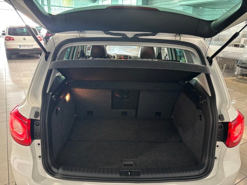 VOLKSWAGEN Tiguan 2.0tdi 140cv DSG 4M