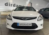 HYUNDAI i30 1.6 CRDI