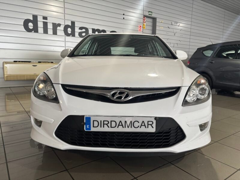 HYUNDAI i30 1.6 CRDI