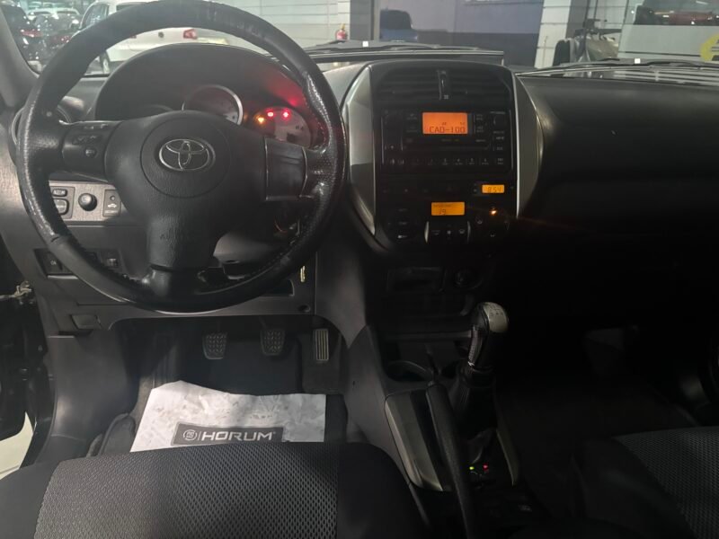 TOYOTA RAV4 2.0 D4D SOL