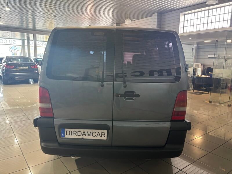 MERCEDES-BENZ VITO 108 CDI COMBI