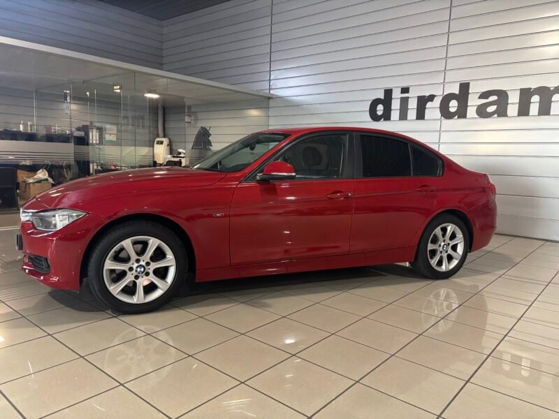 BMW Serie 3 320D SPORT