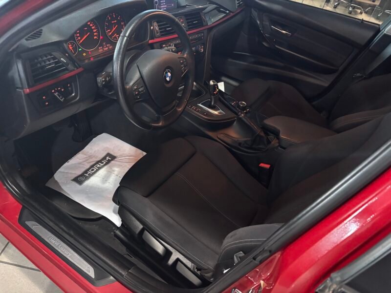 BMW Serie 3 320D SPORT