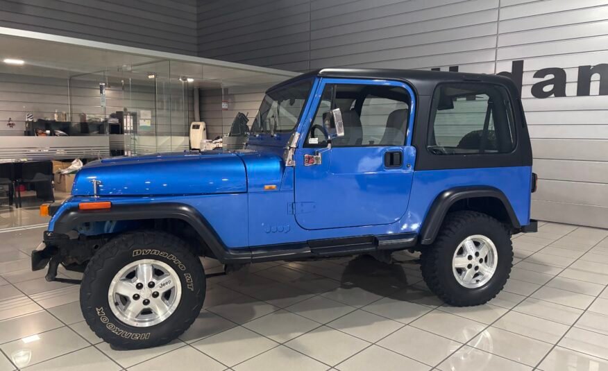 JEEP WRANGLER 2.5 HARD TOP