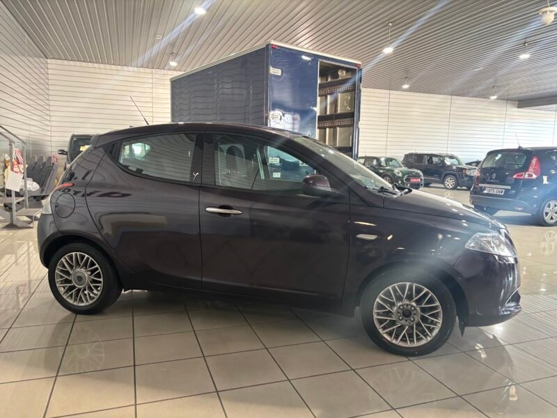 Lancia Ypsilon 1.2