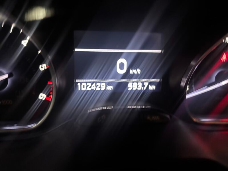 PEUGEOT 208 1.6 HDI SS ALLURE