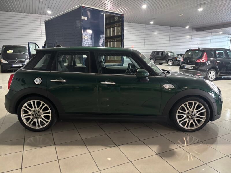 MINI Cooper COOPER SD