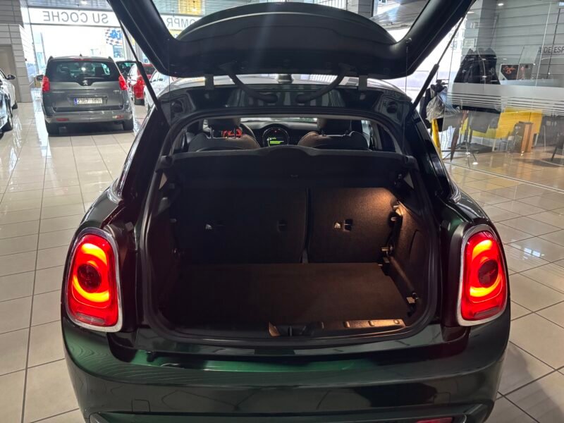 MINI Cooper COOPER SD