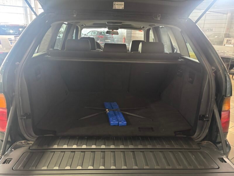 BMW X5 4.4I