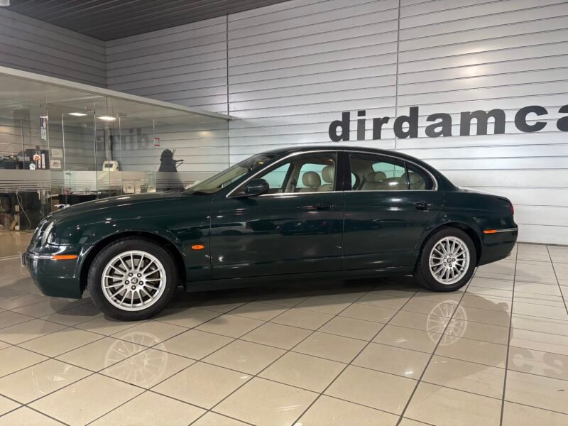 JAGUAR STYPE 2.7D EXECUTIVE